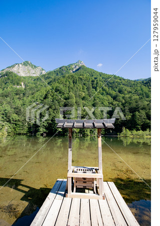 ＜長野＞上高地の絶景　明神池 127959044