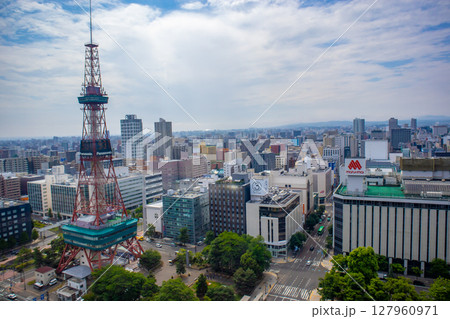 札幌　テレビ塔　都市風景　オリンピックマラソン 127960971