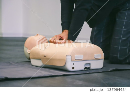 first aid course. Heimlich maneuver. company safety. cardiac massage. Basic Life Support first aid course. Heimlich maneuver. company safety. cardiac massage. Basic Life Support 127964484