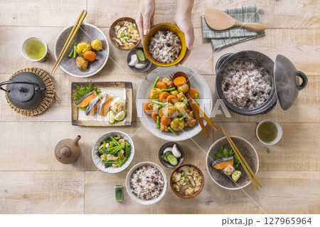 いつもの食卓 肉じゃが いつもの食卓 肉じゃが 127965964