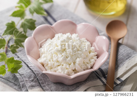 カッテージチーズ 127966231