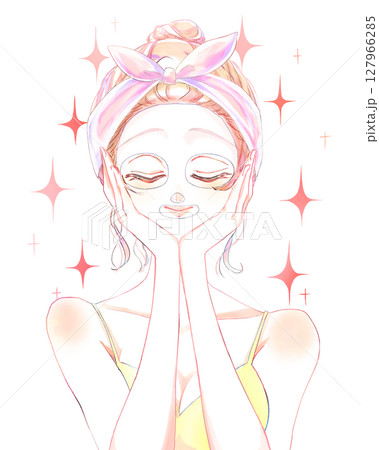 パックをする女性　お団子頭 127966285