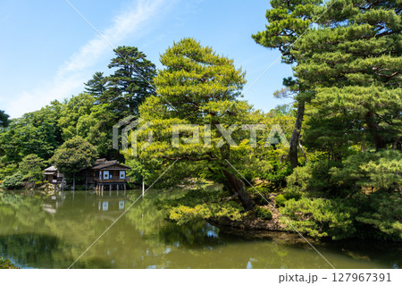 Kenroku-en Garden near Kanazawa Castle in Kanazawa, Japan Kenroku-en Garden near Kanazawa Castle in Kanazawa, Japan 127967391