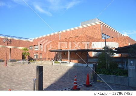 米子市立図書館 米子市立図書館 127967483