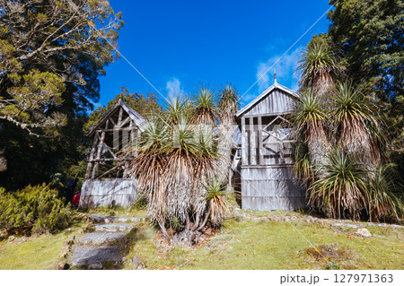 Waldheim Chalet at Cradle Mountain in Tasmania Australia Waldheim Chalet at Cradle Mountain in Tasmania Australia 127971363