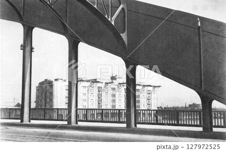 古写真 1932年 東京 隅田川に架かる永代橋 古写真 1932年 東京 隅田川に架かる永代橋 127972525