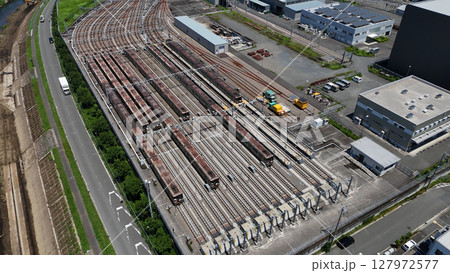 横浜地下鉄グリーンラインの川和車両基地（空撮） - 横浜市都筑区,日本 127972577