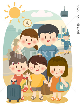 夏休みに帰郷する家族の写真、Family photo on their summer 127972585