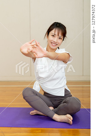 美しい日本女性 127974372