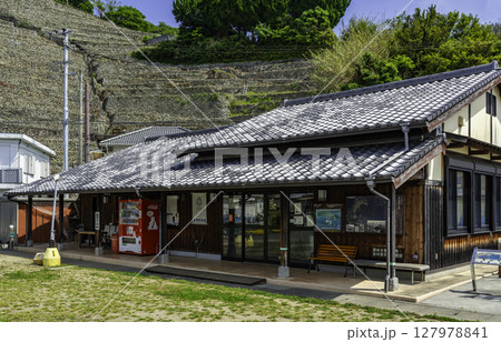 宇和島　遊子水荷浦の段畑　だんだん茶屋　愛媛県宇和島市 127978841