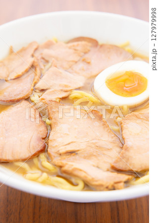 おいしい味噌チャーシュー麺 127979998