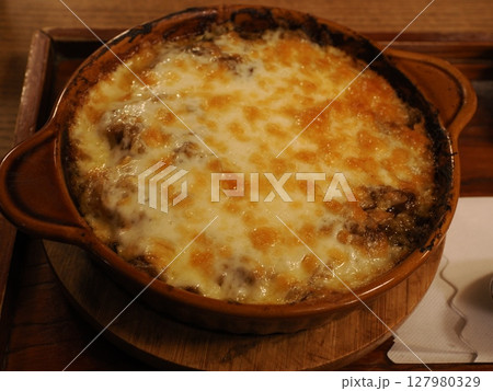 温もりの余韻 ― 別府甘味茶屋のテールカレードリア 127980329