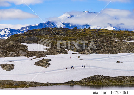 Sognefjellet cross country ski, Norway 127983633