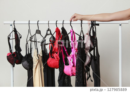 Sensual girl on sexy shopping. 127985889