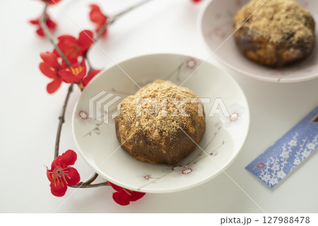 美味しそうな和菓子 美味しそうな和菓子 127988478