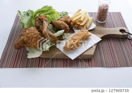 みんな大好きフライドチキン 127988739