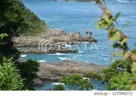 日向岬　馬ヶ背の風景 127990272
