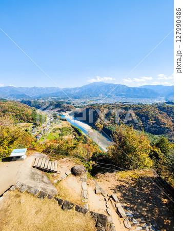 苗木城跡(秋):天守展望台からの眺め 苗木城跡(秋):天守展望台からの眺め 127990486