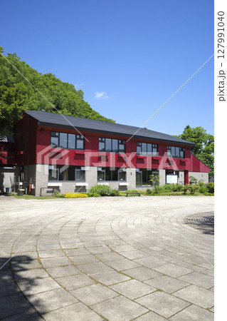 札幌芸術の森工芸館（地域スポット 周辺施設シリーズ） 127991040