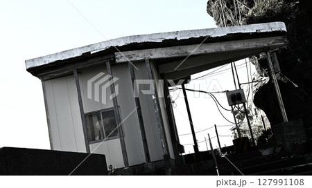 海辺の小屋 海辺の小屋 127991108