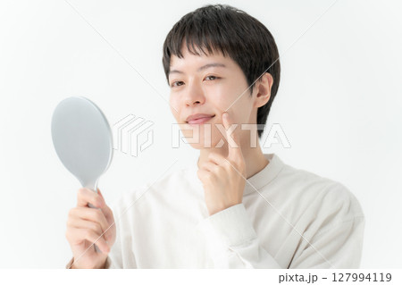 メンズビューティー　美容男子 127994119