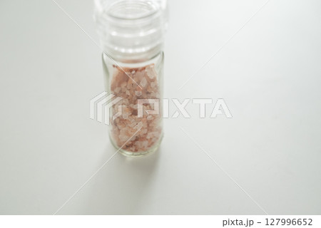 ヒマラヤピンクソルト 127996652