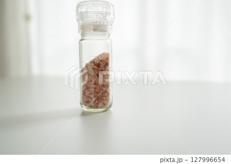 ヒマラヤピンクソルト 127996654