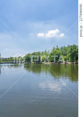 反射 反映 影 127996690