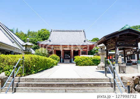香川県、屋島にある八十八ケ所霊場第八十四番札所屋島寺 127998732
