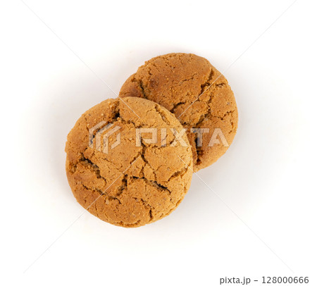 Chocolate cookies with chocolate filling isolated, brown round biscuits, broken sweet cocoa pastry Chocolate cookies with chocolate filling isolated, brown round biscuits, broken sweet cocoa pastry 128000666