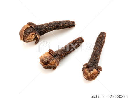 Clove spice isolated. Macro dry carnation spicy buds, natural Indian clove condiment 128000855