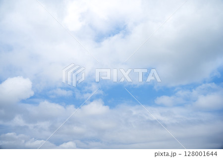 夏の空 青空 晴れ 夏 7月 イメージ 夏の空 青空 晴れ 夏 7月 イメージ 128001644
