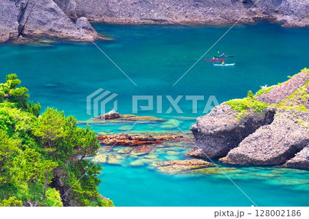 初夏のヒリゾ浜 128002186