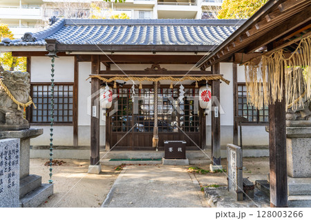 阿保親王を祀る阿保天神社(あぼ天神社) 拝殿 芦屋市上宮川町 阿保親王を祀る阿保天神社(あぼ天神社) 拝殿 芦屋市上宮川町 128003266