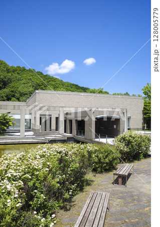 札幌芸術の森美術館（地域スポット 周辺施設シリーズ） 128005779