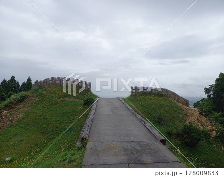 上ノ国勝山館 搦手門と柵 上ノ国勝山館 搦手門と柵 128009833