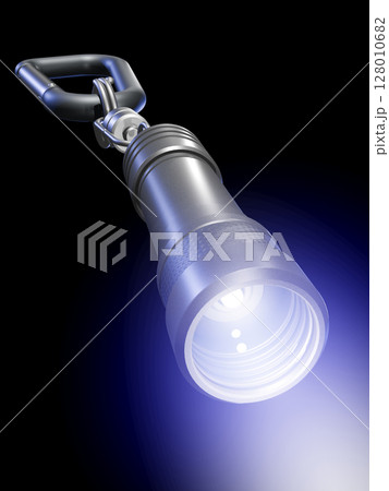 ミニライト　懐中電灯　LEDライト  Mini flash light　黒バック 128010682