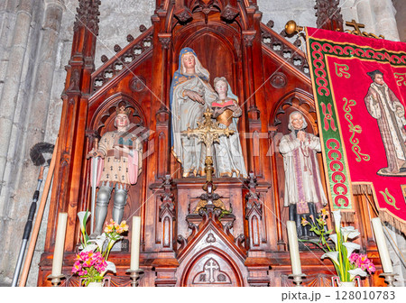 Saint Tugdual cathedral, Treguier, brittany, france Saint Tugdual cathedral, Treguier, brittany, france 128010783