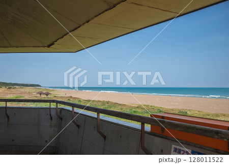 遠州灘　サーフィン、釣り、地引網　レジャー　田原市　道の駅　伊良湖クリスタルポルト　2　2 128011522