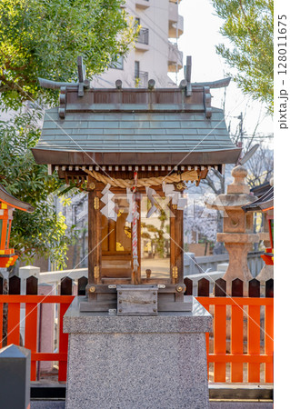 学業や金運の御利益をもたらす打出天神社（天満宮）摂末社　稲荷神社　芦屋市春日町 128011675