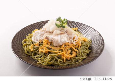 おろし　肉まぜ茶蕎麦 128011889