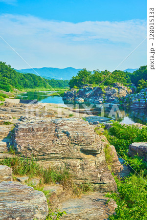 秩父　長瀞渓谷　夏の風景 128015138