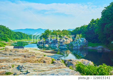 秩父　長瀞渓谷　夏の風景 128015141