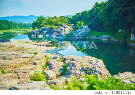 秩父　長瀞渓谷　夏の風景 128015153