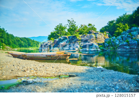 秩父　長瀞渓谷　夏の風景 128015157