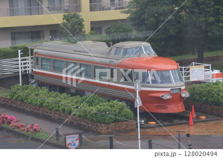 小田急3100形　NSE 128020494