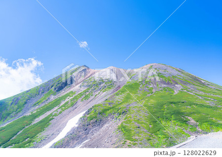 【夏山登山】夏の乗鞍岳の登山風景【長野県】 【夏山登山】夏の乗鞍岳の登山風景【長野県】 128022629