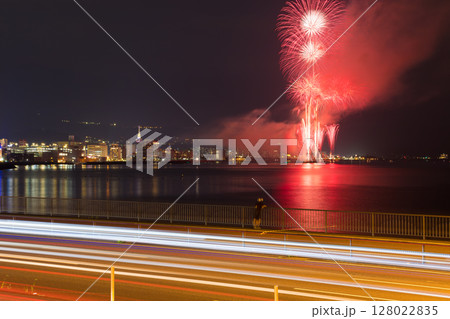 別府の夏花火（大分県別府市） 128022835