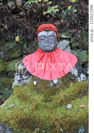 憾満ヶ淵、並び地蔵 、日光 憾満ヶ淵、並び地蔵 、日光 128022996