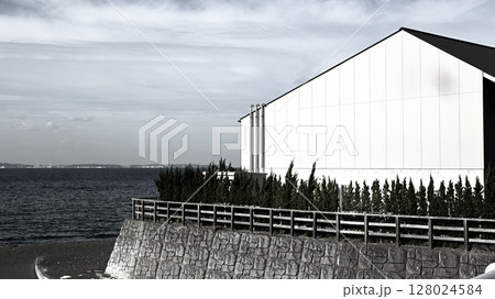 海辺の倉庫 128024584